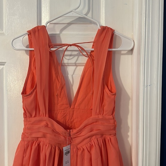 NWT ABERCROMBIE & FITCH peachy pink plunge neck flowy tiered open back dress - Picture 7 of 12